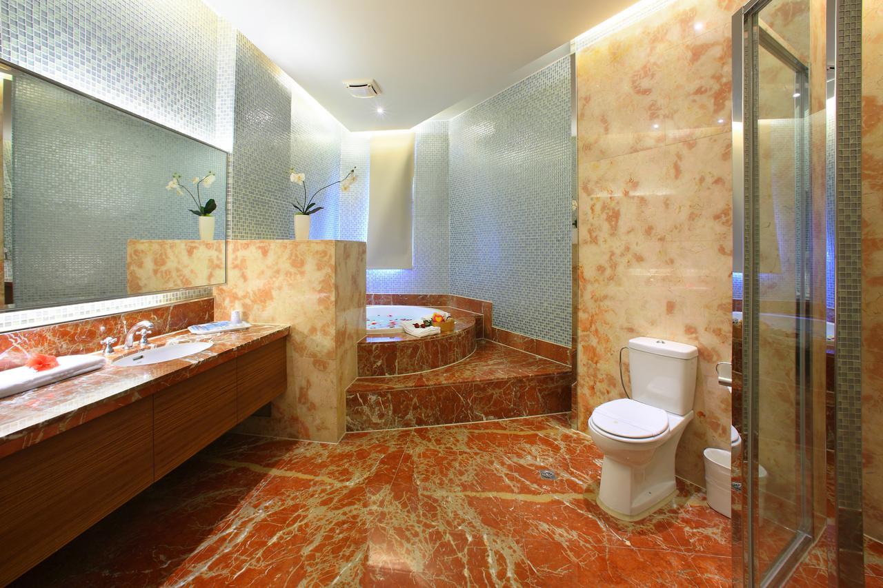 Spring Hotel Taichung Exterior foto